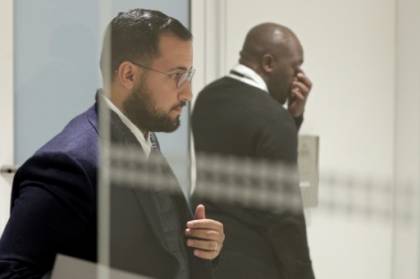 L'affaire Benalla, le sparadrap de Macron.jpg L'affaire Benalla, le sparadrap de Macron.jpg