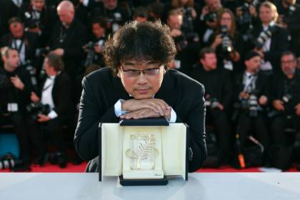 Immense fierté en Corée du Sud après la Palme d'or de Bong Joon-ho.jpg Immense fierté en Corée du Sud après la Palme d'or de Bong Joon-ho.jpg