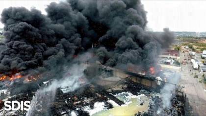 Incendie de Rouen.jpg Incendie de Rouen.jpg