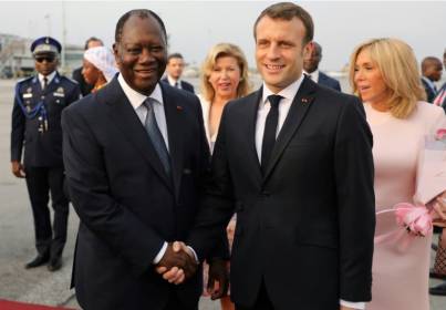 Macron cultive les bonnes relations franco-ivoiriennes.jpg Macron cultive les bonnes relations franco-ivoiriennes.jpg