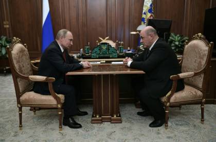 Poutine annonce une révision de la Constitution et nomme un nouveau Premier ministre.jpg Poutine annonce une révision de la Constitution et nomme un nouveau Premier ministre.jpg