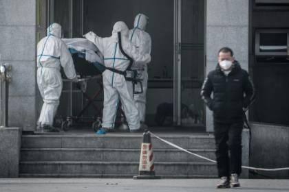 un troisième mort, l'épidémie gagne le pays.jpg un troisième mort, l'épidémie gagne le pays.jpg