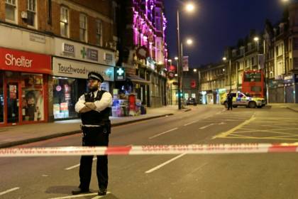 Deux blessés à Londres dans une attaque.jpg Deux blessés à Londres dans une attaque.jpg