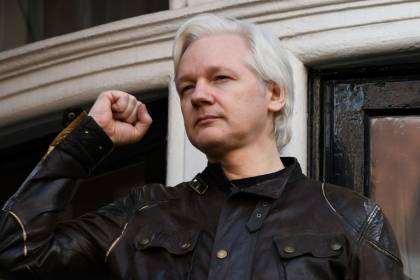 La justice britannique examine la demande d'extradition d'Assange vers les USA.jpg La justice britannique examine la demande d'extradition d'Assange vers les USA.jpg