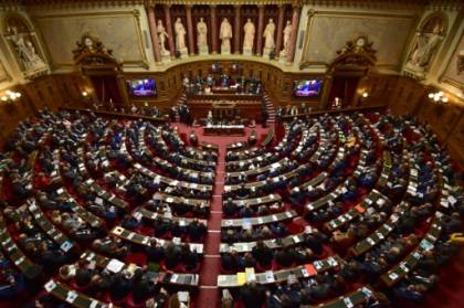 après des débats houleux, l'Assemblée vote l'allongement du délai légal.jpg après des débats houleux, l'Assemblée vote l'allongement du délai légal.jpg