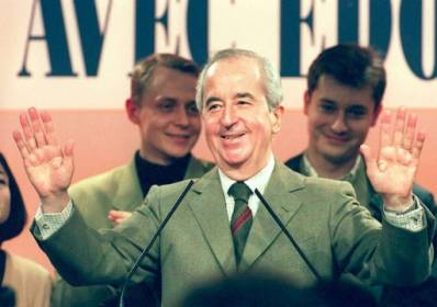 Balladur devant la justice pour le financement de sa campagne de 1995.jpg Balladur devant la justice pour le financement de sa campagne de 1995.jpg