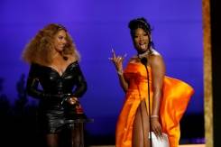Megan Thee Stallion, Beyoncé et Taylor Swift reines de la soirée.jpg Megan Thee Stallion, Beyoncé et Taylor Swift reines de la soirée.jpg