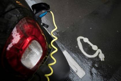 La moitié des aires d'autoroute ont des bornes de recharge rapide pour voitures électriques, selon le gouvernement.jpg La moitié des aires d'autoroute ont des bornes de recharge rapide pour voitures électriques, selon le gouvernement.jpg