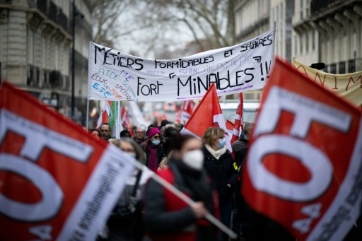 Le gouvernement promet finalement une augmentation générale aux fonctionnaires