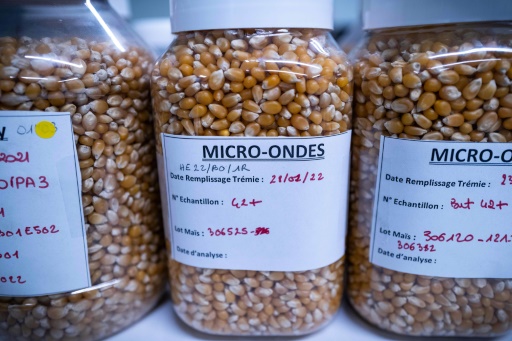 Privé de cinéma par le Covid, le popcorn s'éclate au micro-onde