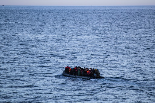 Sur le littoral nord, le "jeu du chat et de la souris" entre police et migrants
