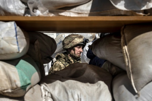 Ukraine : Zelensky appelle à manifester contre l'invasion russe, marathon diplomatique à Bruxelles