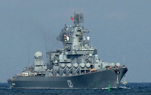 Le croiseur Moskva a coulé, Moscou accuse Kiev de cibler des villages frontaliers