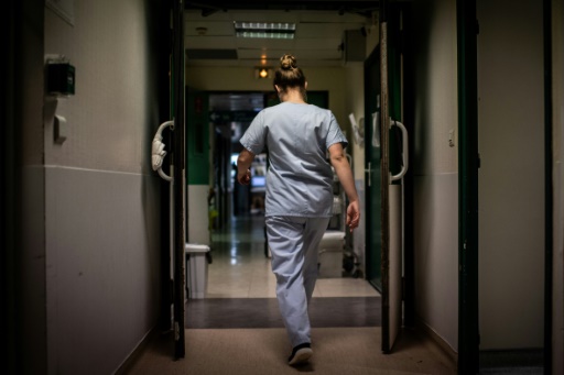 Ecoles d'infirmiers : beaucoup de candidatures mais beaucoup d'abandons