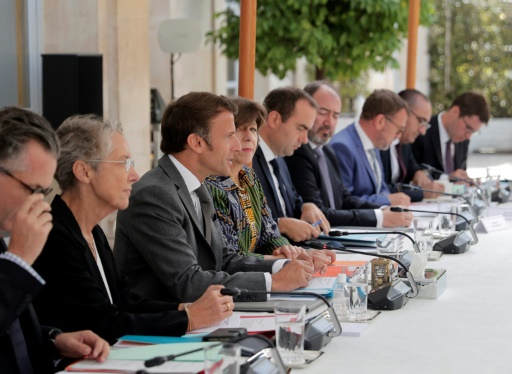 Macron replace l'Etat au plus près des JO de Paris