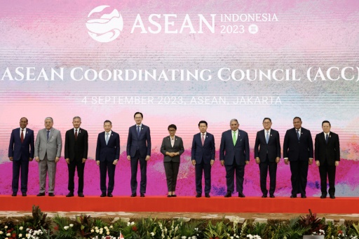 Les dirigeants de l'Asean en quête d'unité à un sommet dominé par la Birmanie