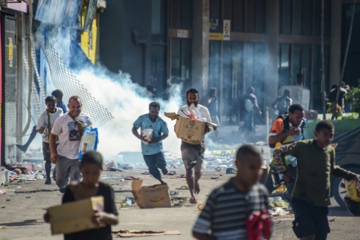 La Papouasie-Nouvelle-Guinée promet de sévir après la mort de 15 personnes lors d'émeutes