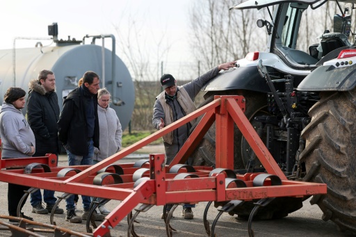 Au lycée agricole, des jeunes passionnés, un avenir en pointillé