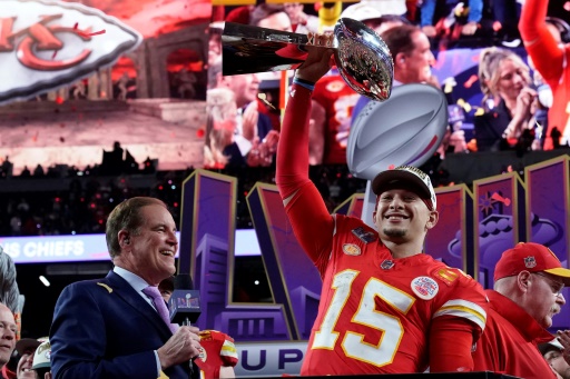 Super Bowl : les Chiefs de Mahomes, Kelce et Taylor Swift triomphent après prolongation