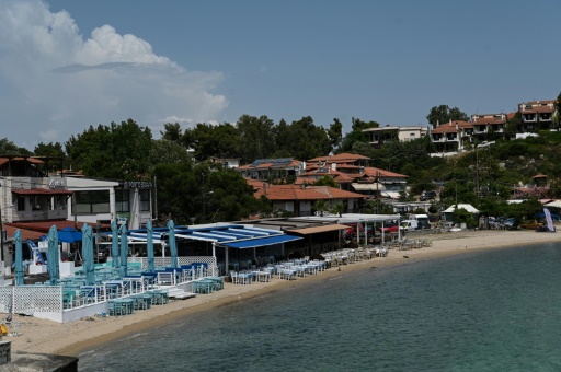 En Grèce, des drones et une appli pour lutter contre la privatisation illégale des plages