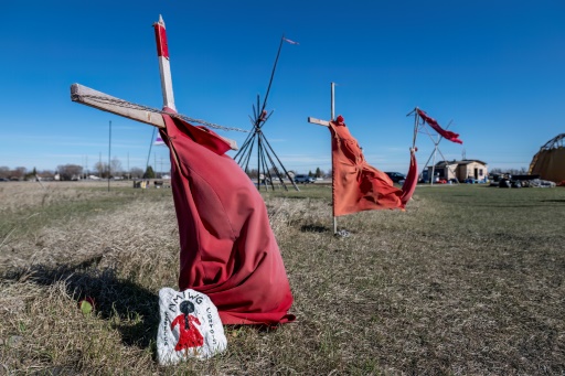 "Traitées comme des déchets" : les féminicides d'autochtones, un drame occulté du Canada