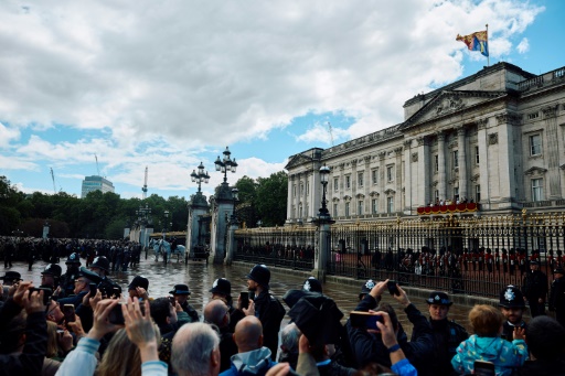 Visite royale: le palais de Buckingham ouvre de nouvelles pièces au public