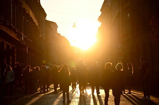 Cracovie excédée par les incessantes nuits d'ivresse des touristes