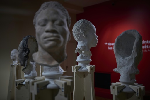 À Blois, d'anciens captifs africains retrouvent leur identité et des descendants