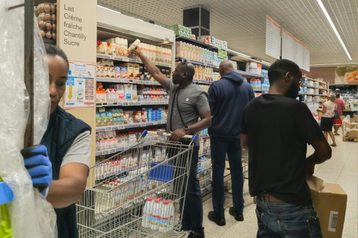 Martinique : au supermarché, le calvaire des prix élevés