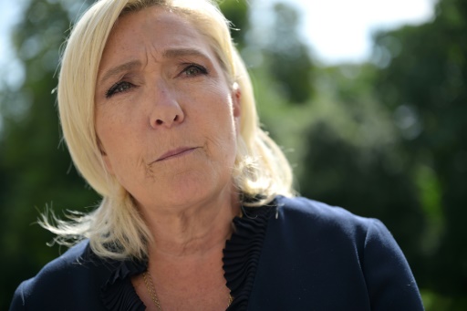 Fonds publics européens : le procès de Marine Le Pen, du RN et de 24 personnes s'ouvre à Paris