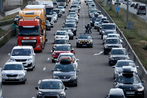 Nouvelle campagne de la sécurité routière avant le chassé-croisé de l'été