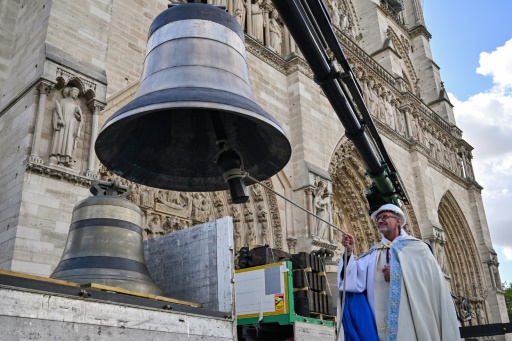 Avec le retour des cloches, Notre-Dame retrouve sa "voix" avant la réouverture