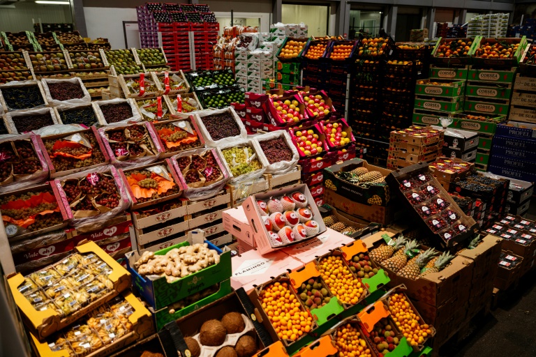 Des résidus de pesticides dangereux dans les fruits et légumes en France