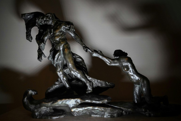 Un bronze de Camille Claudel, retrouvé par hasard, adjugé 3,1 millions d'euros aux enchères