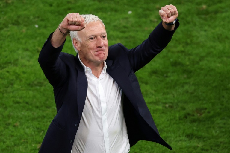 Foot : Deschamps et les Bleus, clap de fin en 2026