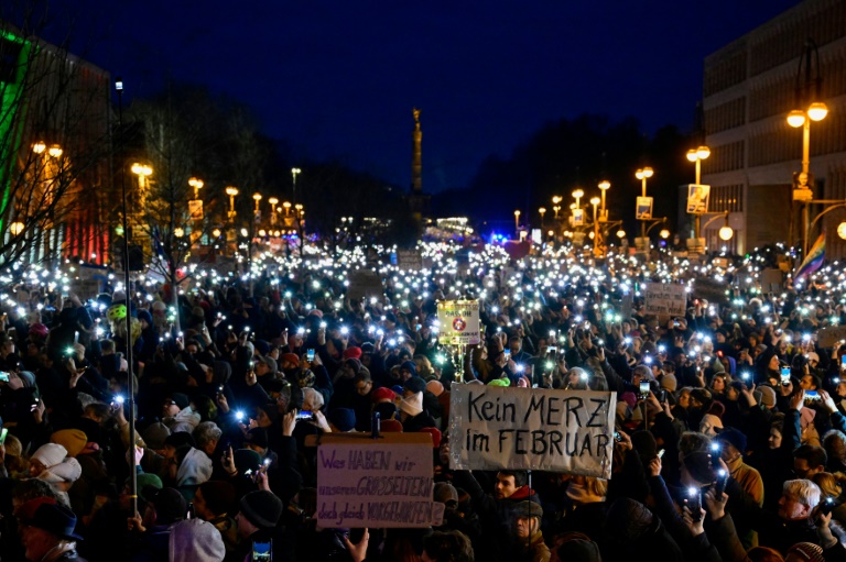 Mobilisation massive en Allemagne contre l'extrême droite