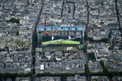 Vue aérienne du Centre Pomopidou, à Paris, le 26 juillet 2024