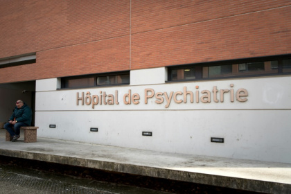 "L'urgence et la gravité" de la crise de la psychiatrie en France nécessitent un "plan" dédié, rapide et d'ampleur, souligne le Comité national d'éthique dans un avis rendu public lundi 27 janvier 2025