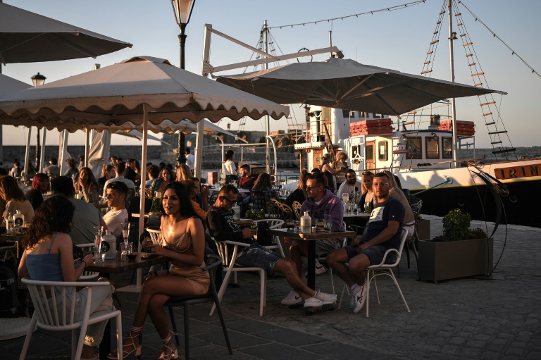 Le manque de personnel, la face cachée du tourisme en Grèce