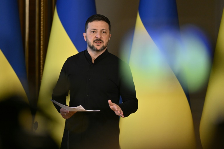Ukraine : Zelensky espère Trump jeudi en Turquie pour convaincre Poutine de venir