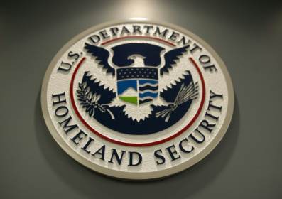 Le logo du ministère de la Sécurité intérieure à Washington, le 25 février 2015 - SAUL LOEB (AFP)