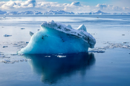 L’Antarctique semble soumis à une série de changements "abrupts" qui se renforcent mutuellement, aux conséquences potentiellement catastrophiques pour le monde entier, alertent des chercheurs - Odd ANDERSEN (AFP) L’Antarctique semble soumis à une série de changements "abrupts" qui se renforcent mutuellement, aux conséquences potentiellement catastrophiques pour le monde entier, alertent des chercheurs - Odd ANDERSEN (AFP)