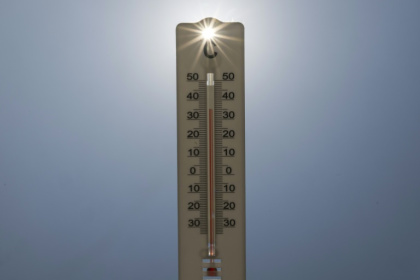 L'été 2025, marqué par deux épisodes de canicule, a été le troisième plus chaud enregistré en France depuis le début des mesures par Météo-France en 1900 - Martin LELIEVRE (AFP) L'été 2025, marqué par deux épisodes de canicule, a été le troisième plus chaud enregistré en France depuis le début des mesures par Météo-France en 1900 - Martin LELIEVRE (AFP)