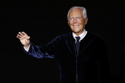 Le couturier italien Giorgio Armani lors d'un défilé à Paris, le 23 janvier 2024 - Emmanuel Dunand (AFP) Le couturier italien Giorgio Armani lors d'un défilé à Paris, le 23 janvier 2024 - Emmanuel Dunand (AFP)