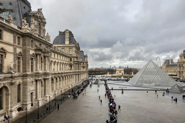 Le Louvre augmente de 45% son prix d'entrée pour les visiteurs extra-européens