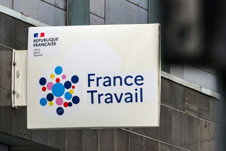 Chez France Travail, des psychologues face à la tâche immense de panser les blessures de travail
