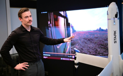 Josef Kranawetvogl, un haut responsable de la start-up du secteur de la défense Stark, le 10 décembre 2025 à Berlin - Tobias SCHWARZ (AFP)