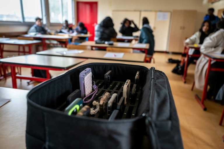 Violences à l'école : près d'un tiers des collégiennes victimes de cyberviolences
