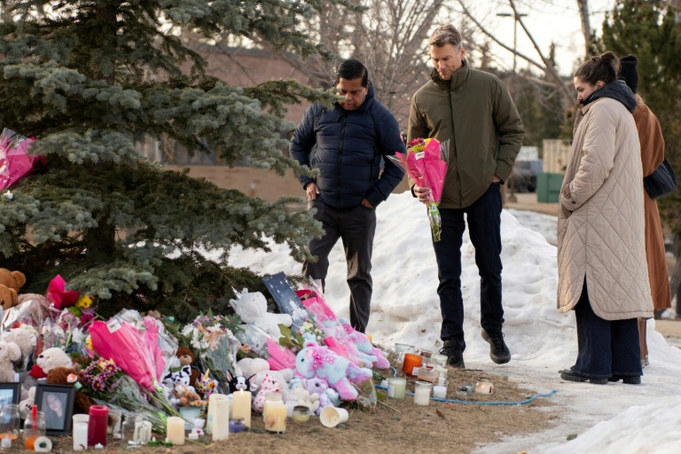 Tuerie au Canada : journée de deuil, le Premier ministre Mark Carney se rend sur place vendredi