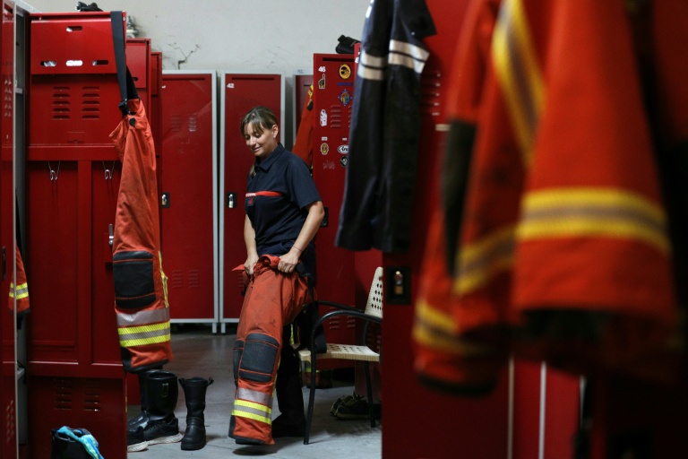 Femmes pompiers : d'un combat pionnier à une place assumée